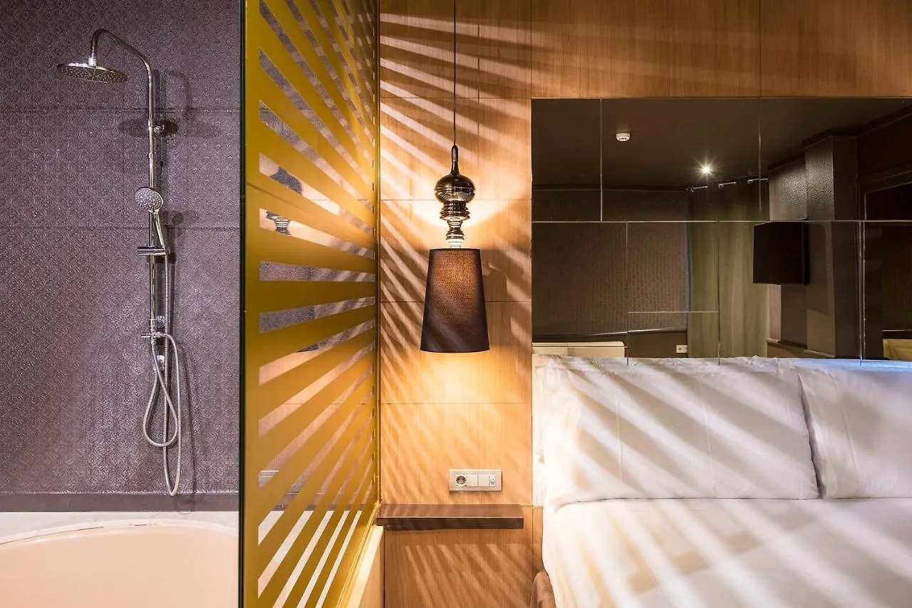 Ξενοδοχείο ημιδιαμονής Hotel Punt 14 Gavà Ισπανία