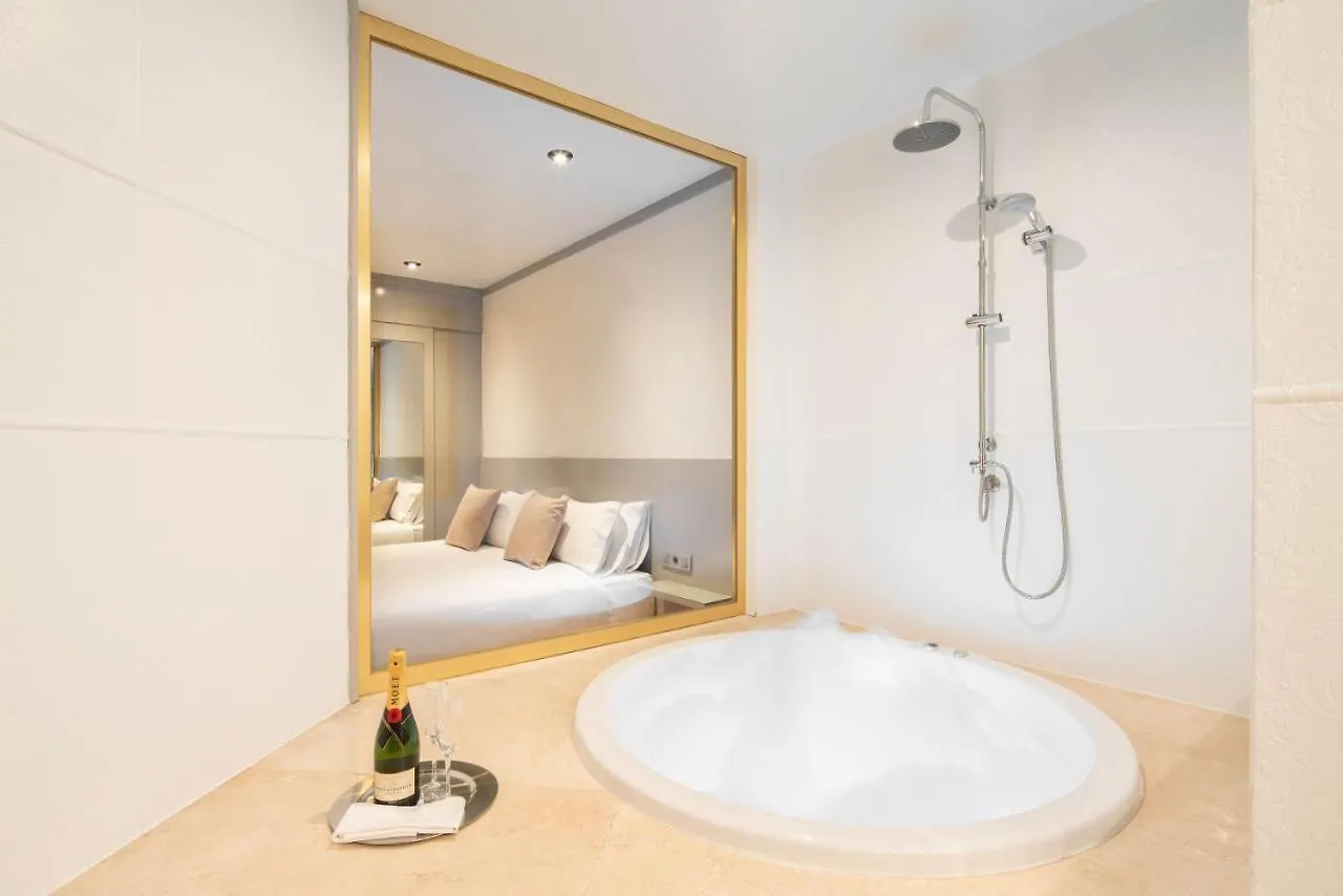 Hotel Punt 14 Gava Spain